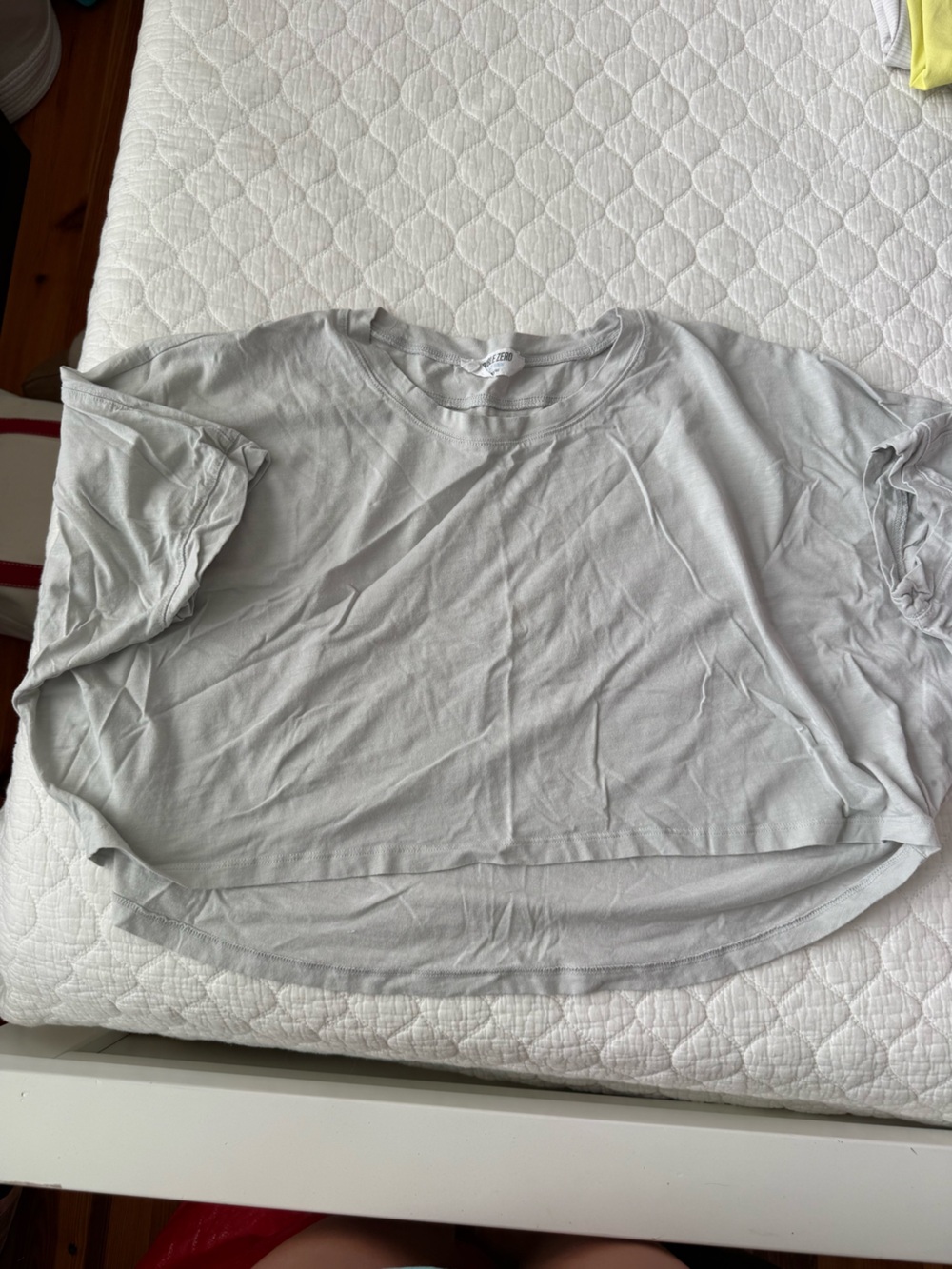 Double Zero Light Gray Cropped Tee
